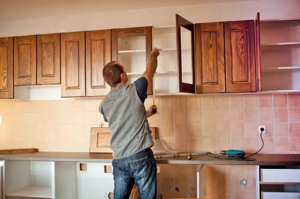 How to Maximize Space in a Small Kitchen Remodel