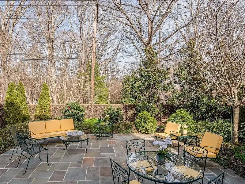 Outdoor Living